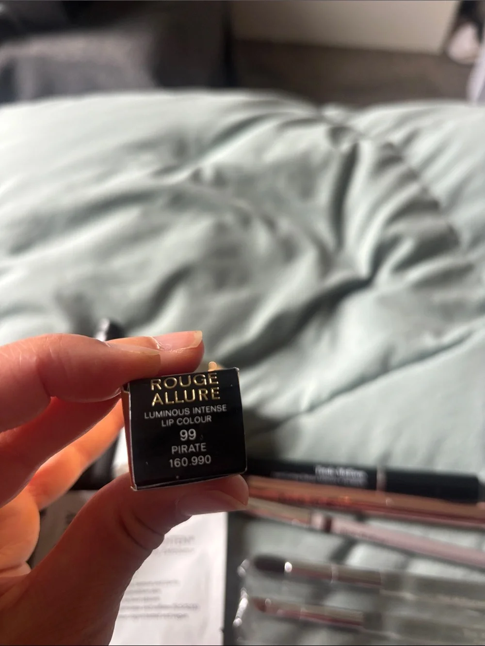 Trish McEvoy Makeup Kit with Chanel lipstick— new!